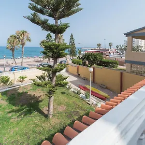 Сasa de vacaciones Expoholidays-chalet Bahari Primera Linea De Playa, Roquetas de Mar
